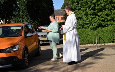              Autosseenung zu Éieren vun  Notre Dame de la route am Préizerdaul